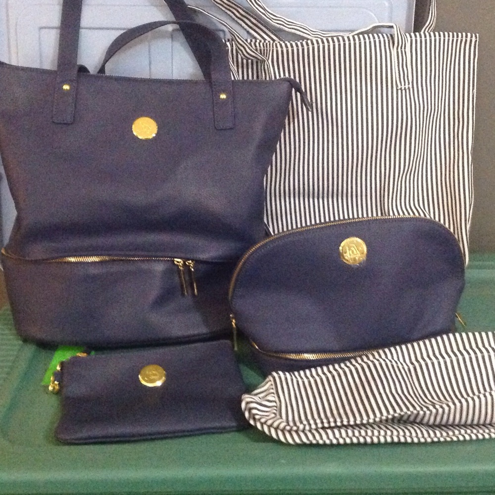 Joy Mangano Pebble Leather Handbag Set